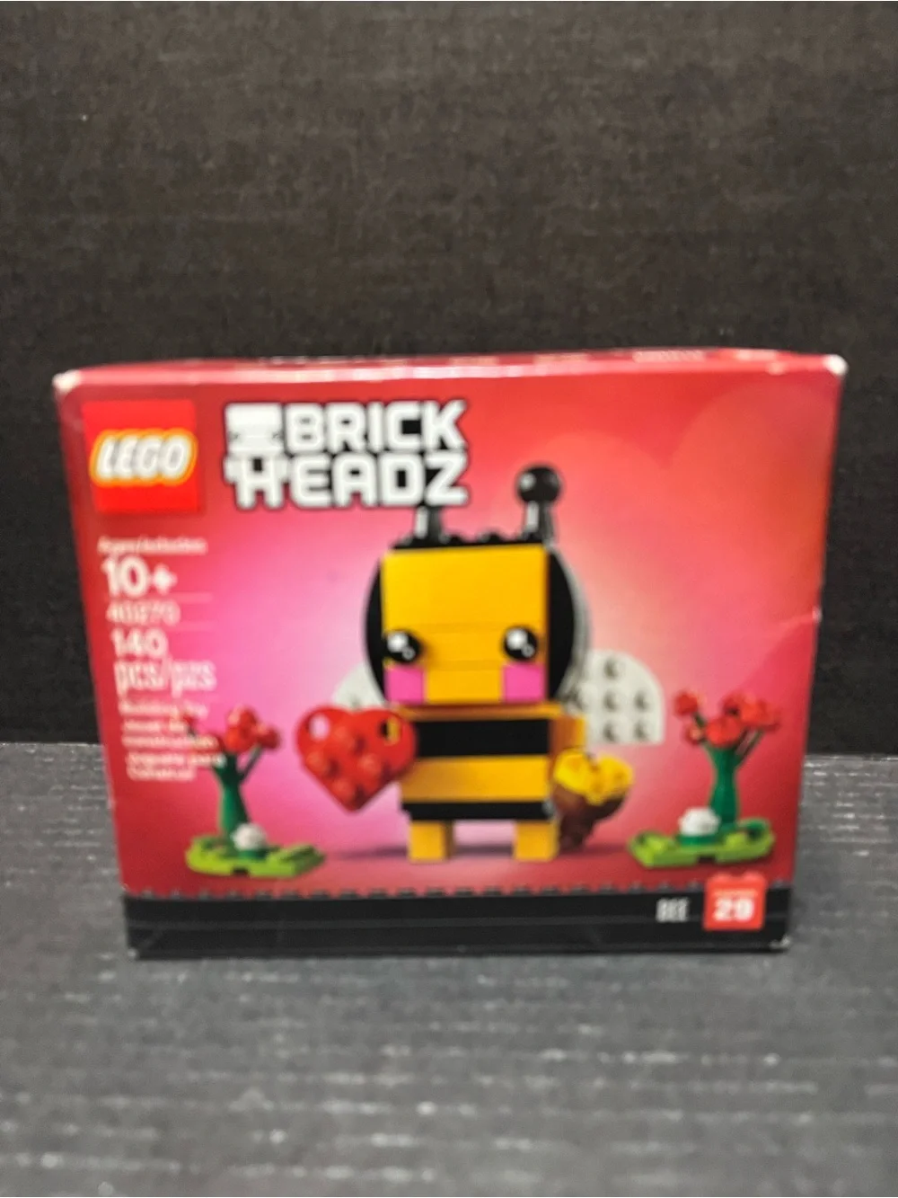 LEGO Brickheadz #40270 Bumblebee NWT sealed
